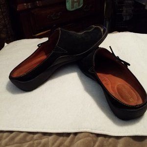 Black suede loafer size 7.5